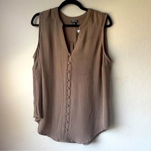Torrid Button Front Sleeveless Blouse Sz 1X NWT